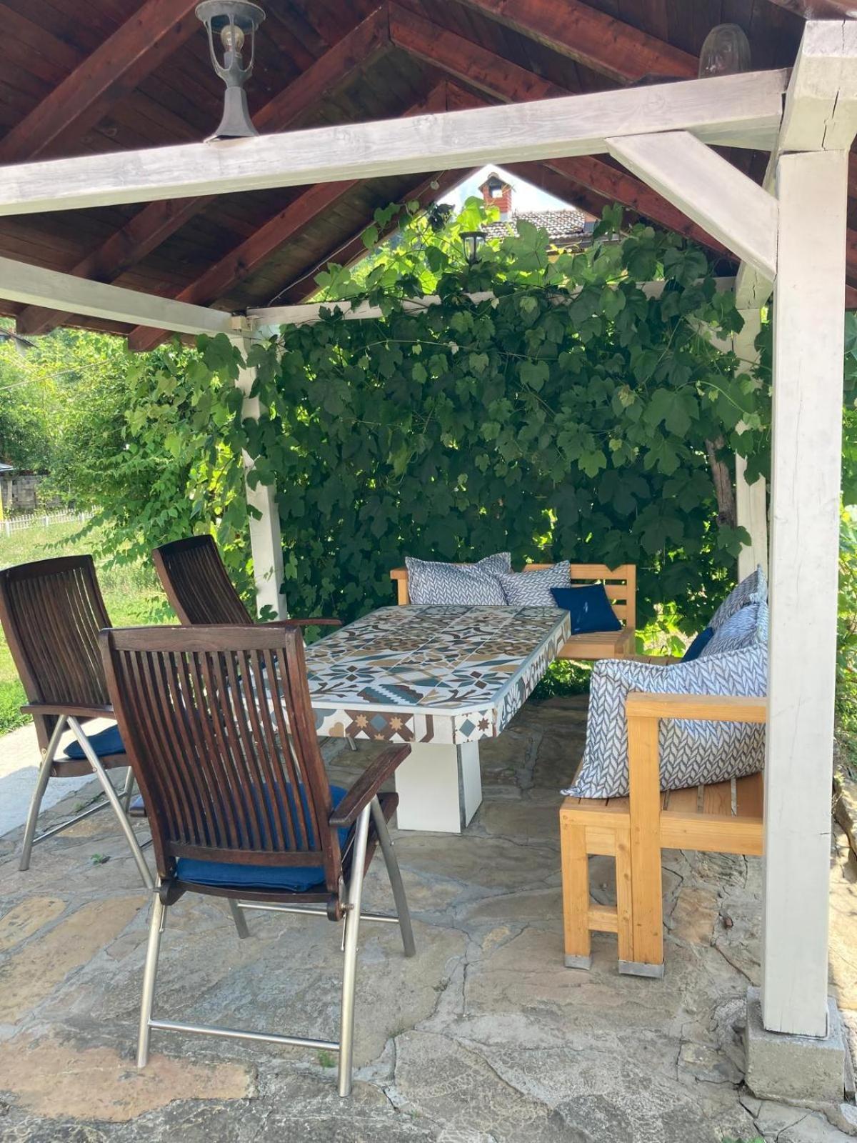 Holiday Home Tunnel Ravne Visoko Εξωτερικό φωτογραφία